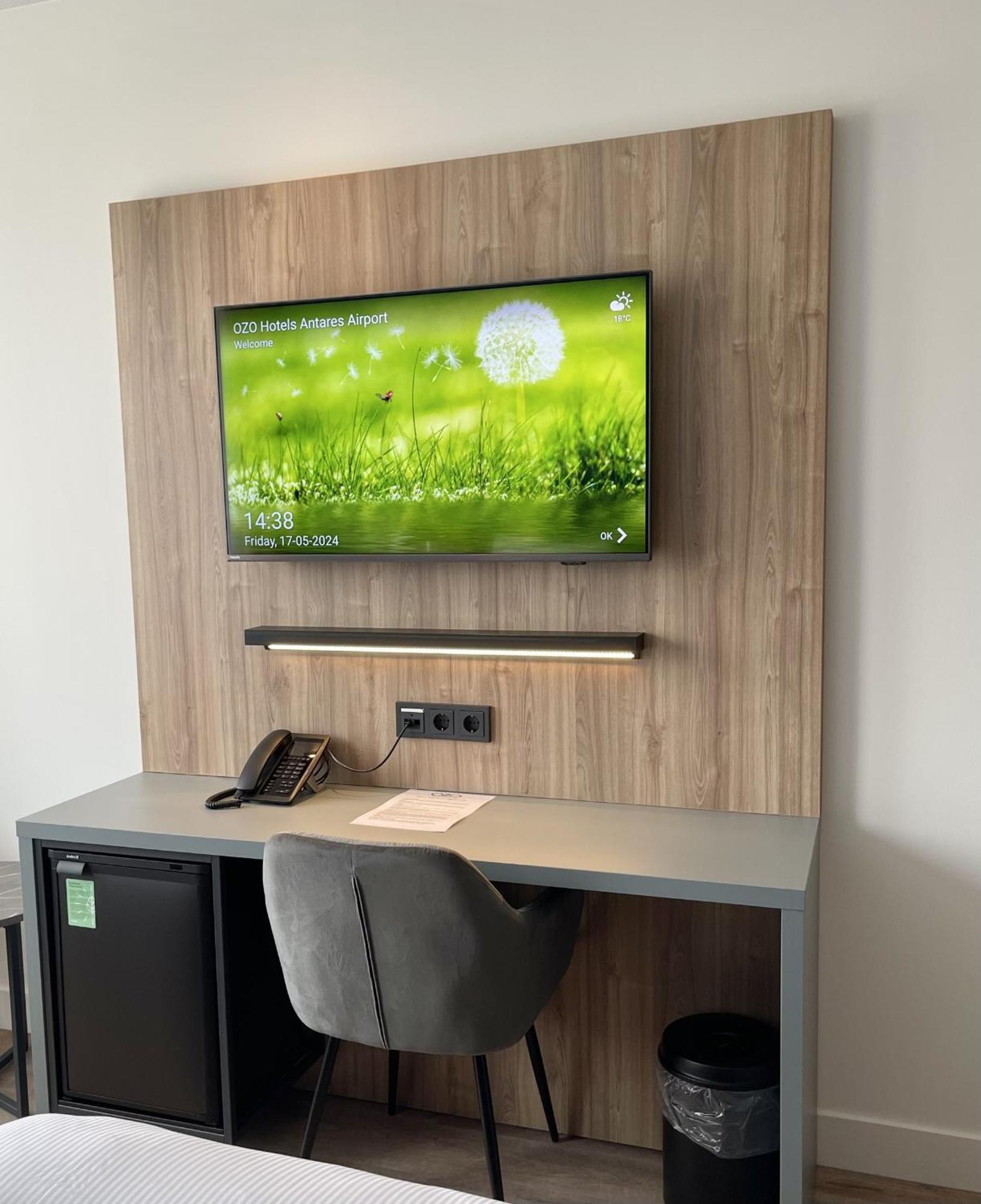 Ozo Hotels Antares Airport Hoofddorp Exteriér fotografie